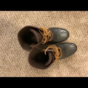 Sperry duck boots